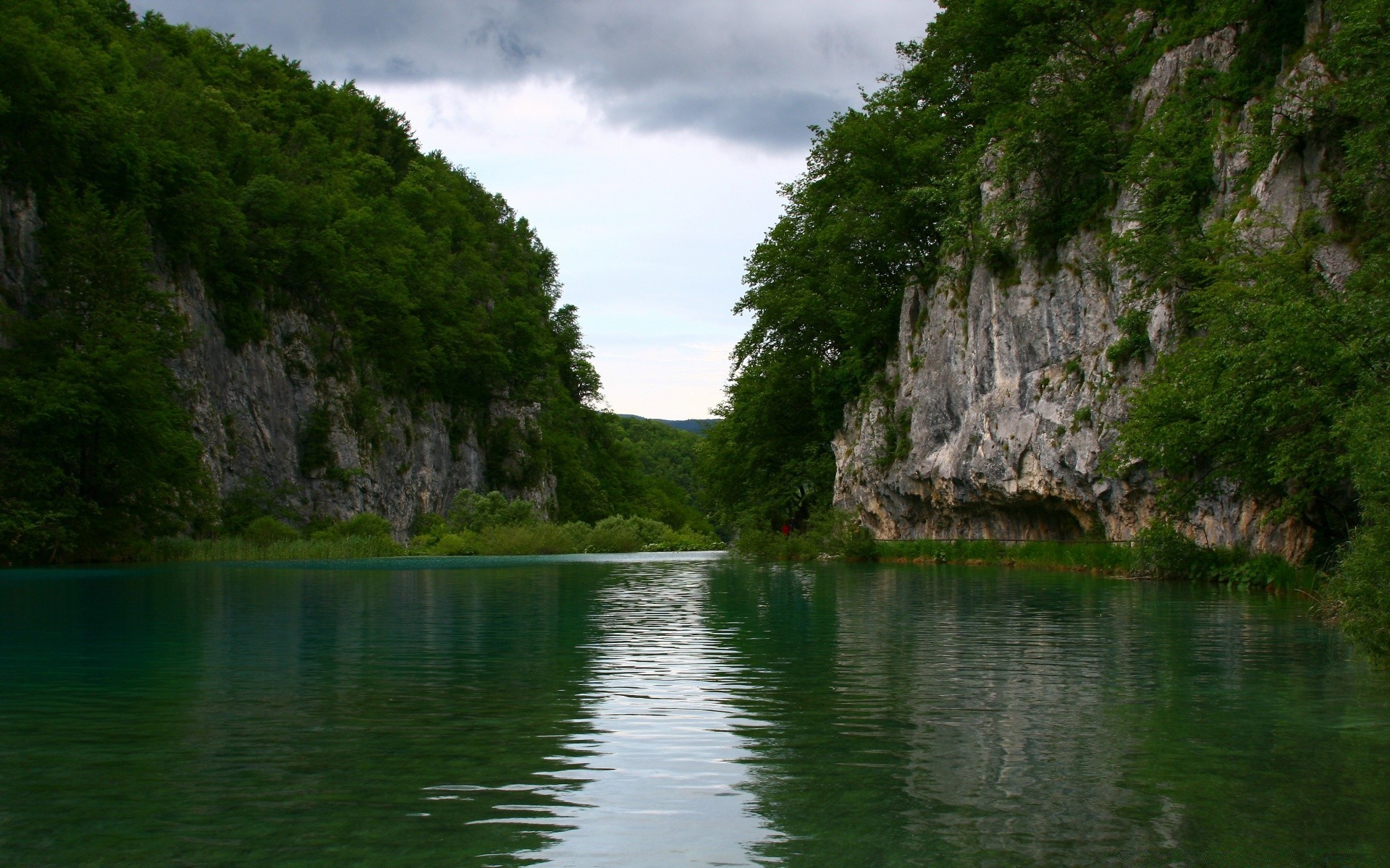 america water nature river travel tree landscape lake summer outdoors wood sky reflection scenic recreation tropical