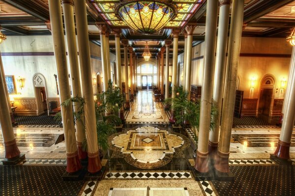 ओरिएंटल शैली में होटल का सुंदर कमरा