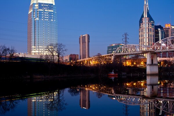 Like a mirror lake in a city park