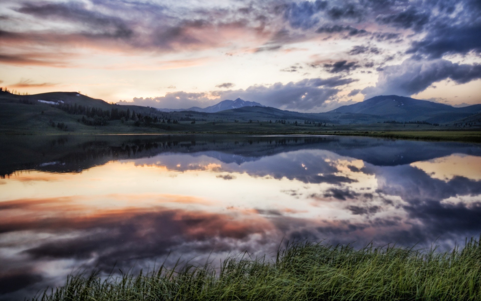 america landscape water lake sky sunset dawn nature outdoors mountain travel cloud reflection evening scenic dusk