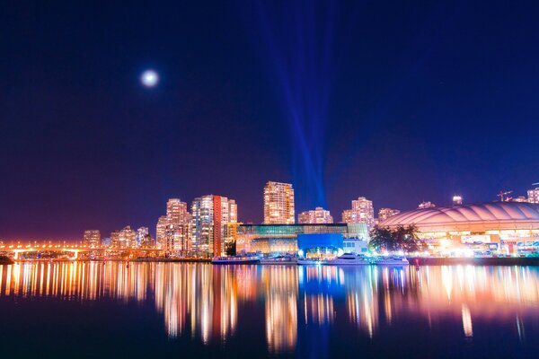 Vancouver Reflexion in der Nacht