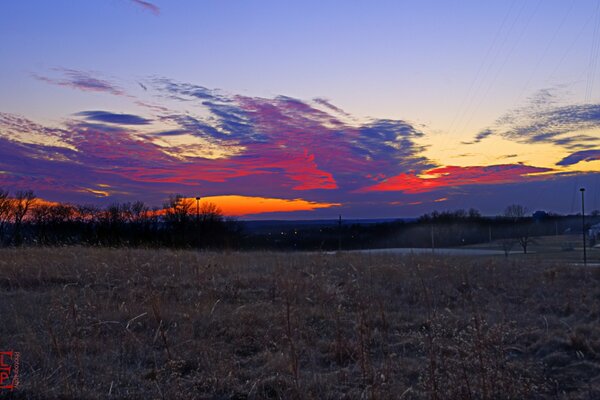 Himmlischer Sonnenuntergang, Landschaft am Himmel