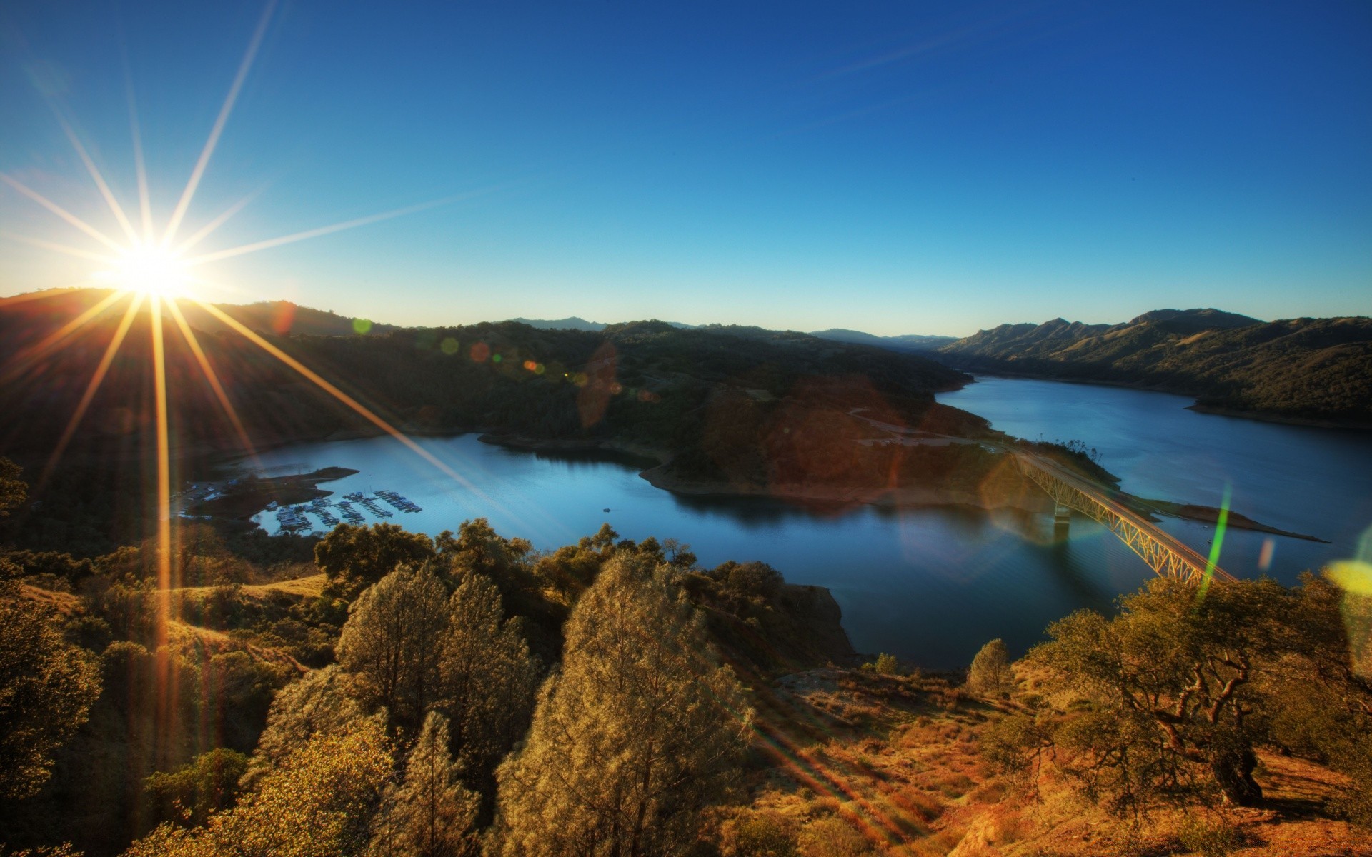 paisaje agua paisaje puesta de sol viajes lago naturaleza amanecer cielo montaña al aire libre río árbol mar noche