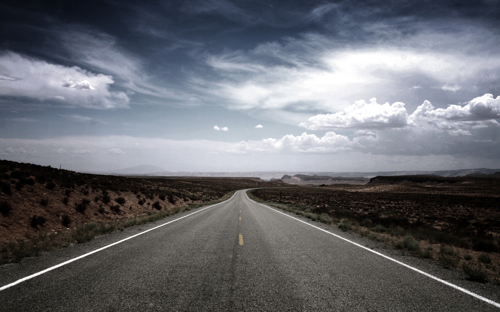 paesaggio strada paesaggio asfalto autostrada cielo viaggi deserto manuale vuoto all aperto natura lungo trasporto di goccia