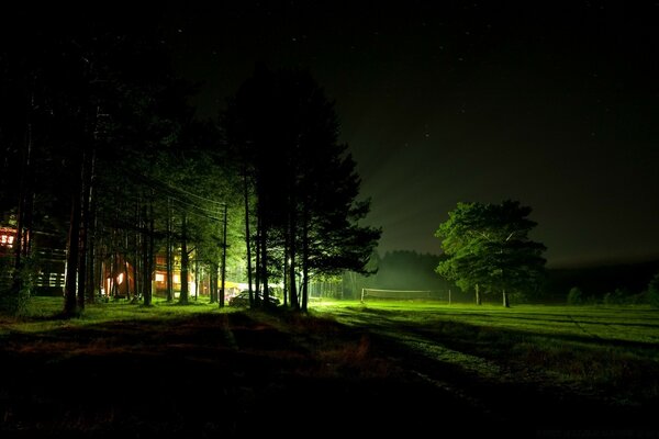 Paisaje nocturno. Iluminación nocturna