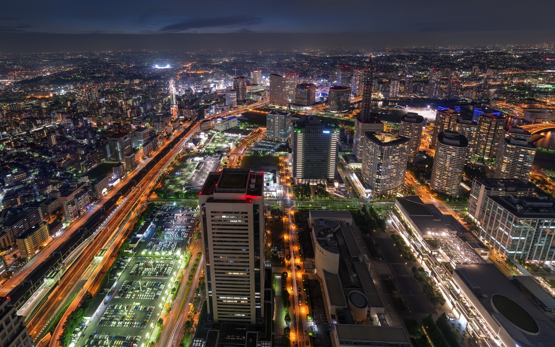 ásia cidade cidade skyline urbano crepúsculo viagem arranha-céu estrada tráfego casa arquitetura centro da cidade rodovia noite moderno sistema de transporte antena cordas espetáculo o negócio