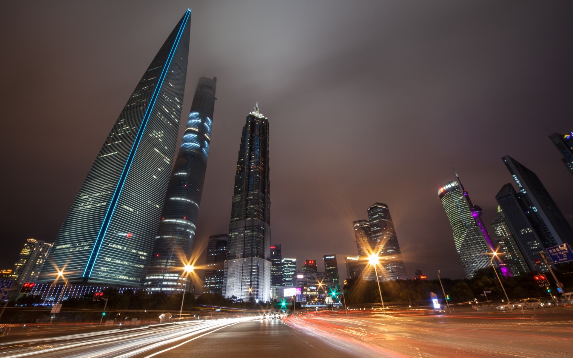 asien straße stadt wolkenkratzer innenstadt verkehr autobahn auto straße urban verkehrssystem stadt architektur dämmerung unschärfe brücke haus bus reisen licht skyline