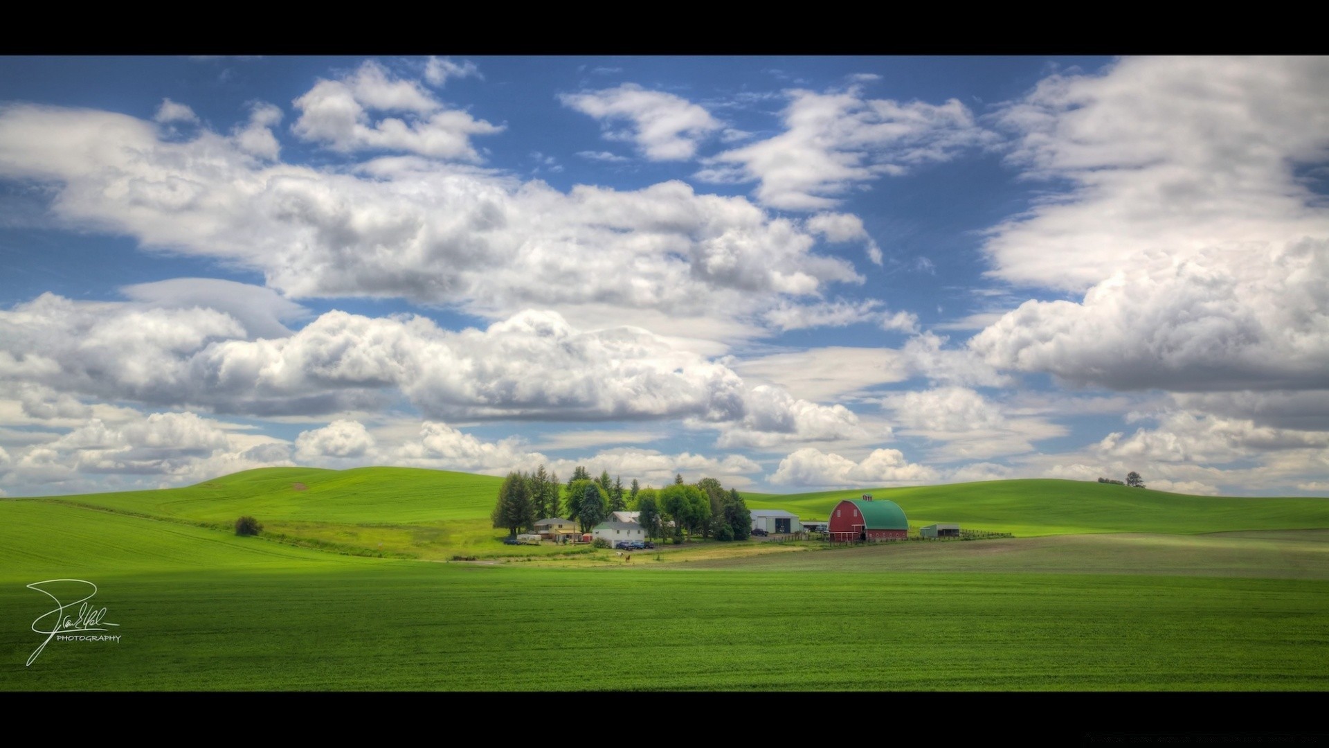 amerika landschaft gras golf feld heuhaufen natur landschaft bauernhof ländlich landwirtschaft himmel rasen baum hügel land weide wolke sommer boden weide