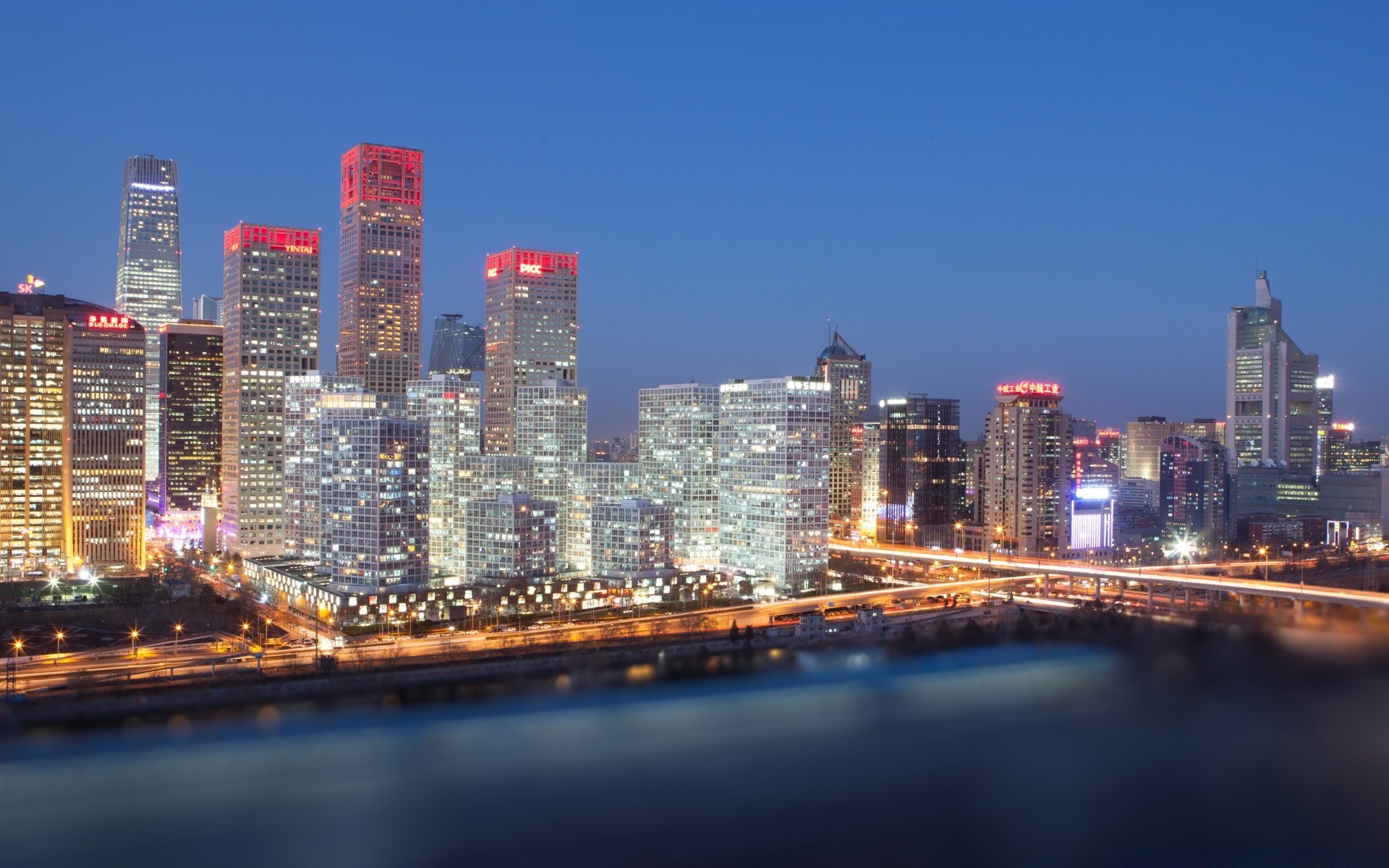 asien stadt skyline wolkenkratzer stadt innenstadt architektur büro haus dämmerung reisen uferpromenade himmel geschäft abend urban wasser hafen finanzen modern sonnenuntergang