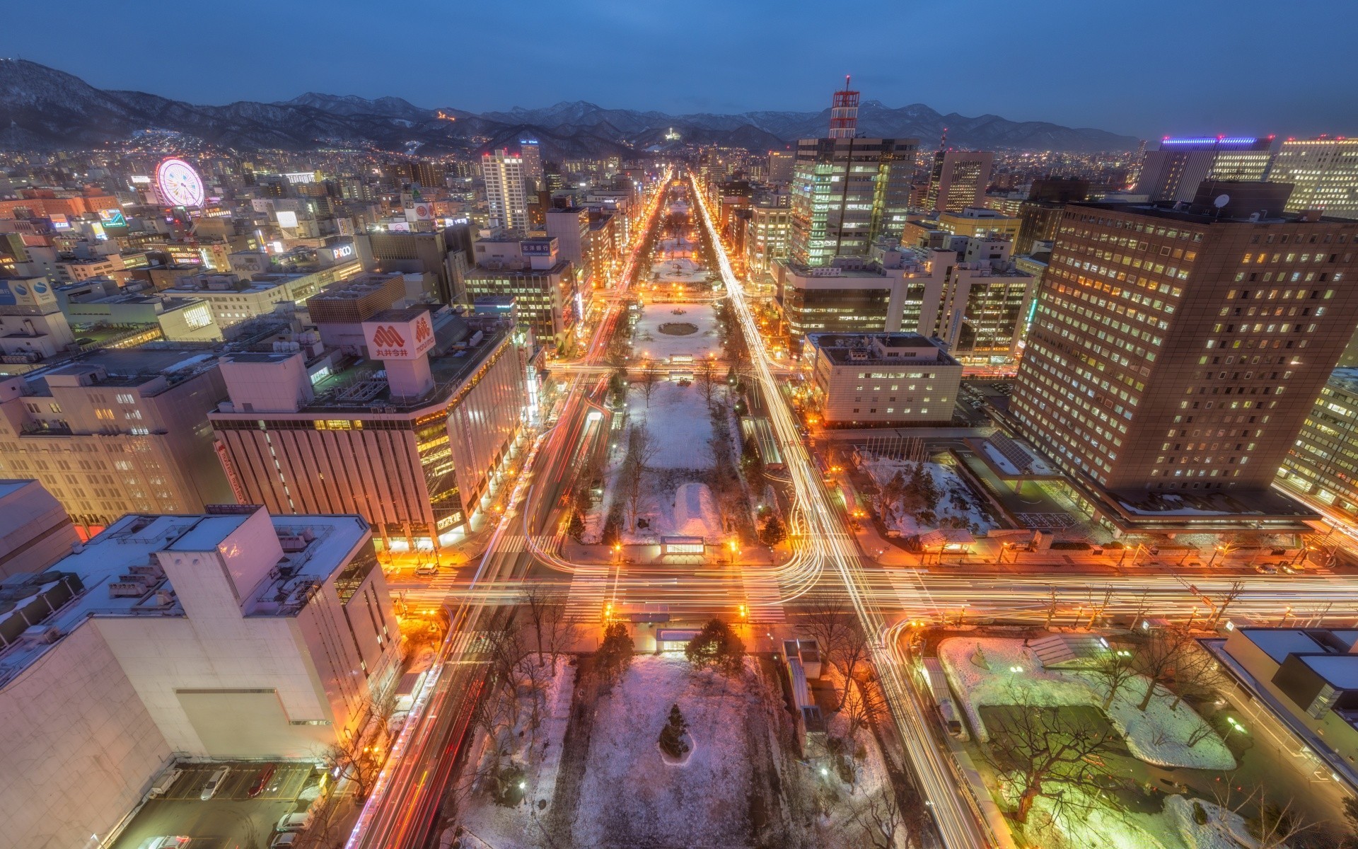 ásia tráfego cidade estrada rodovia urbano sistema de transporte viagens cidade crepúsculo noite moderno cordas arranha-céu casa centro da cidade antena arquitetura skyline rua carro