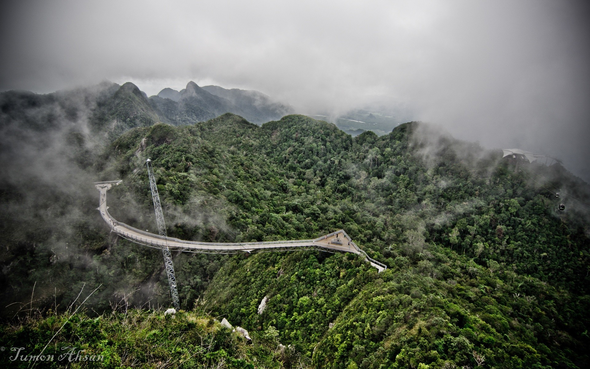 asien berge reisen landschaft natur nebel nebel holz himmel im freien baum landschaftlich hügel wasser tal