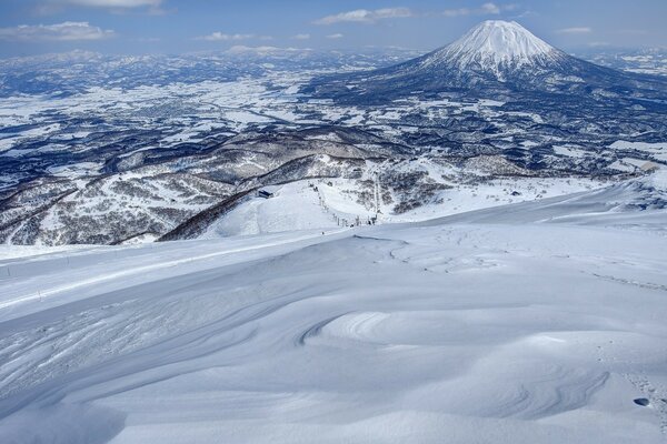 White snow covered the mountains