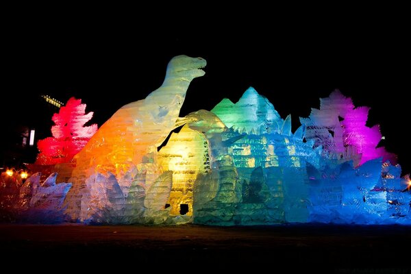 Sculptures pittoresques à la lumière de la nuit