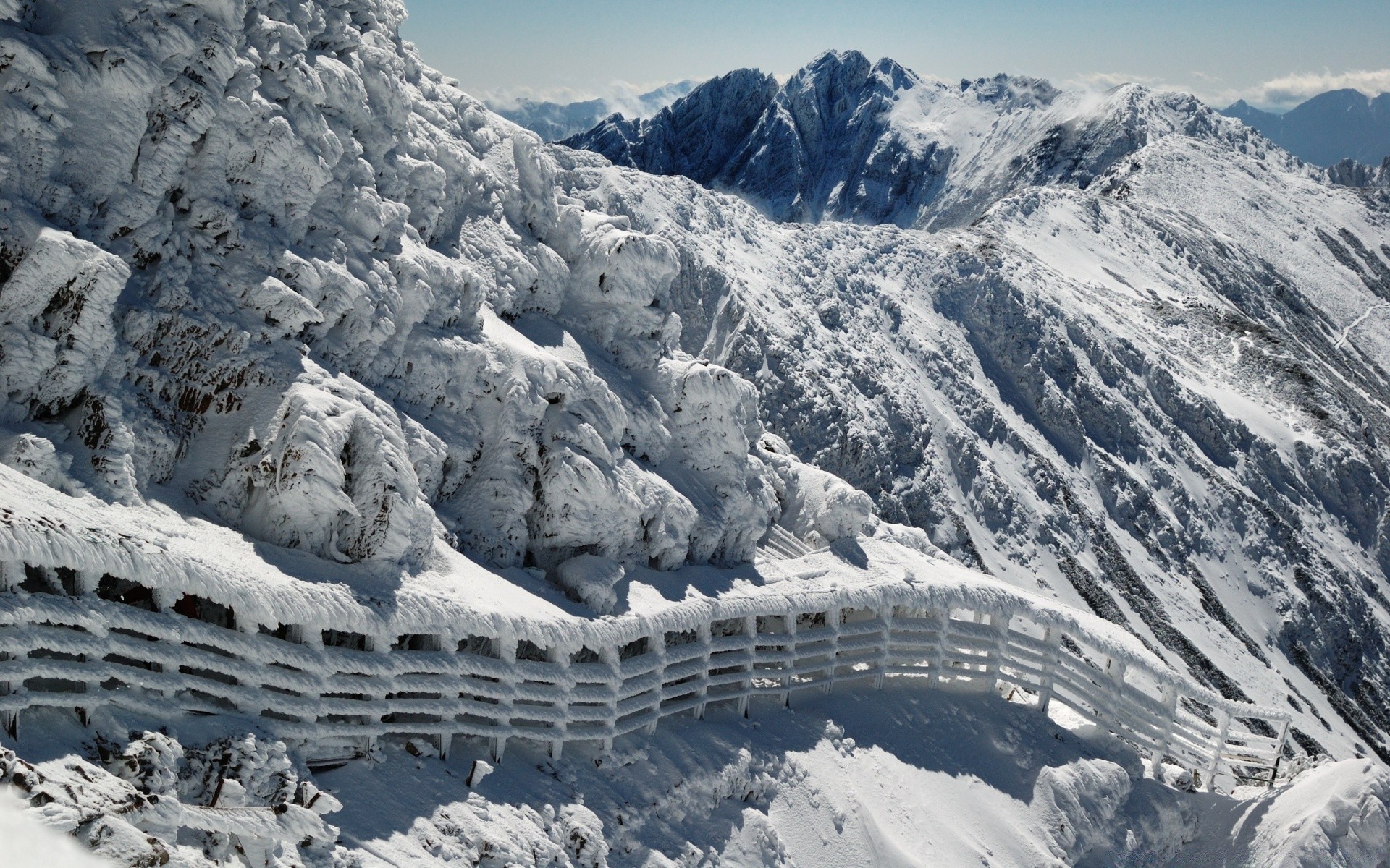 asie neige hiver montagnes glace froid voyage paysage haute scénique pic de montagne à l extérieur colline ciel glacier nature congelé