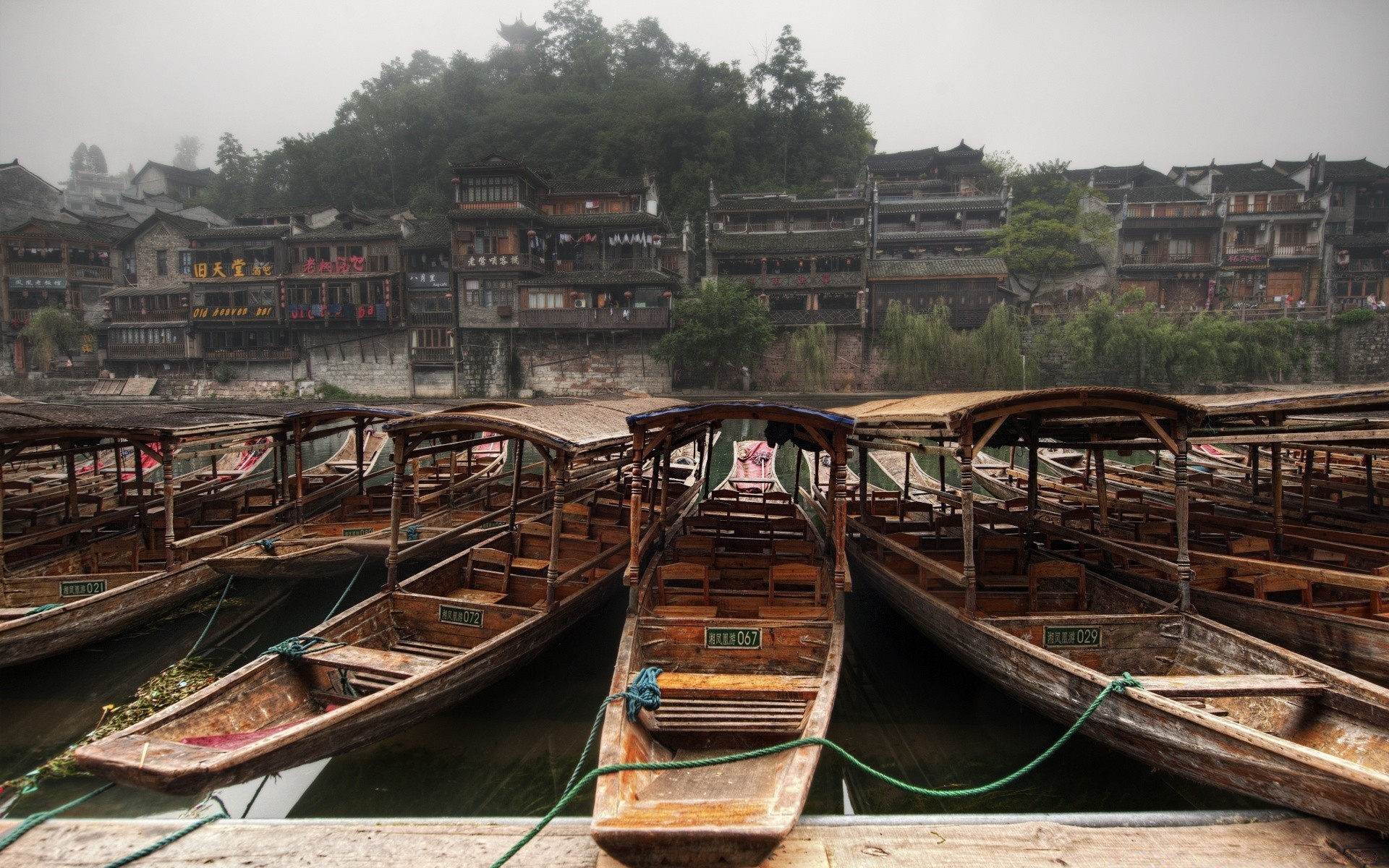 亚洲 船 水 旅游 运输系统 船只 运河 吊船 河 汽车 传统 旅游 老 户外 桥梁 木材