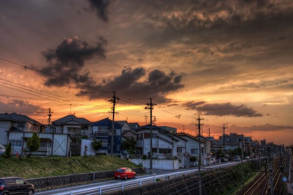 Viaggio in Asia, cielo al tramonto sulla strada