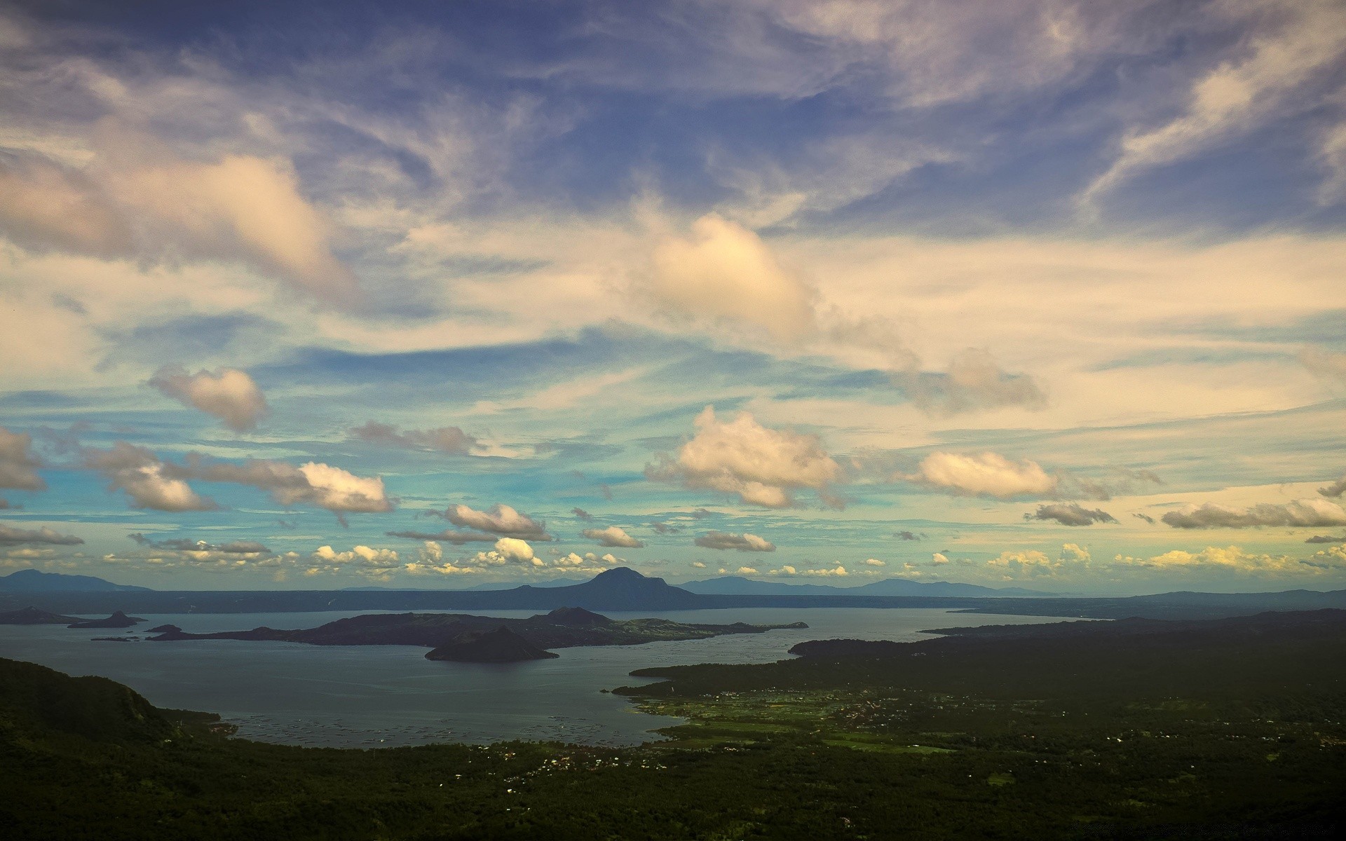 asia paisaje cielo montaña puesta de sol al aire libre viajes amanecer naturaleza luz del día nube noche niebla agua colina luz crepúsculo lago escénico tiempo