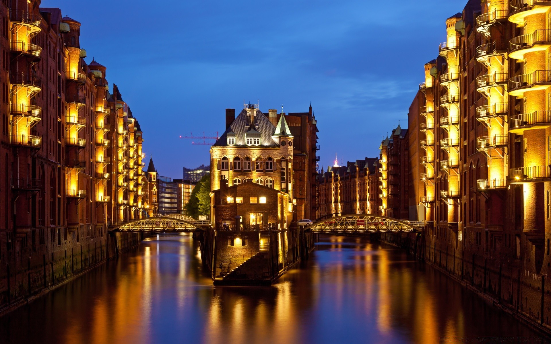 l europe architecture voyage crépuscule eau en plein air ville réflexion maison rétro-éclairé soir ciel coucher de soleil pont