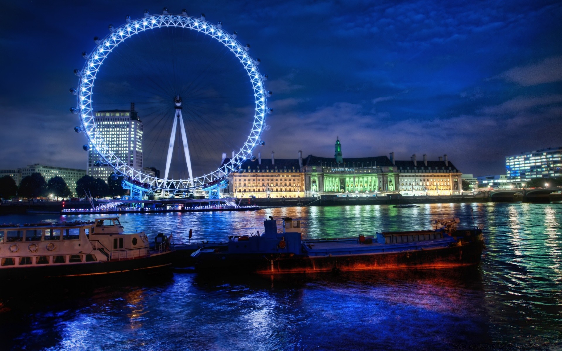 europa wasser reisen stadt brücke fluss architektur himmel haus abend sehenswürdigkeit stadt dämmerung städtisch tourismus meer transportsystem reflexion spektakel uferpromenade skyline