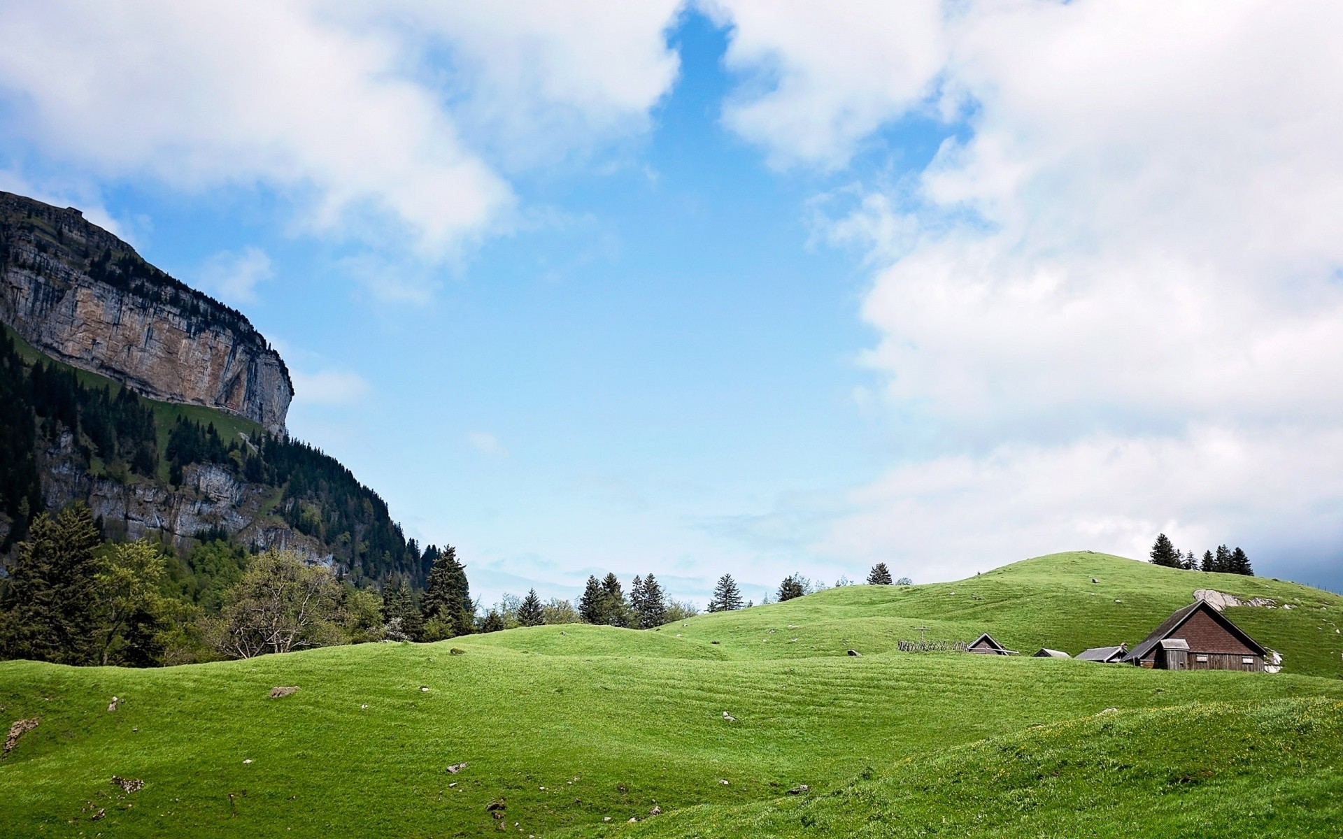 europa natureza paisagem grama céu viajar ao ar livre verão colina montanhas zona rural rural árvore cênica