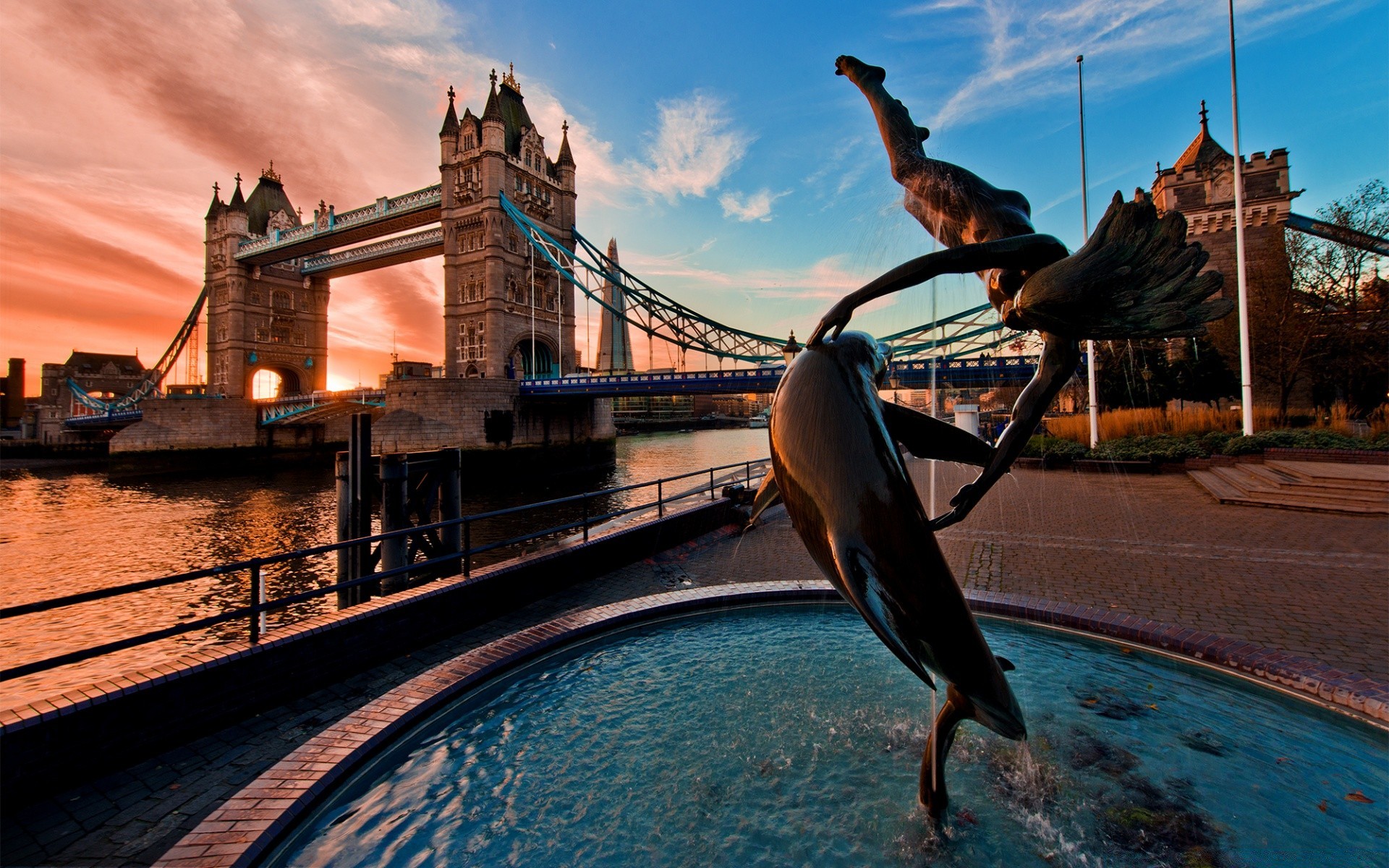 дельфин статуя фонтан лондон без смс