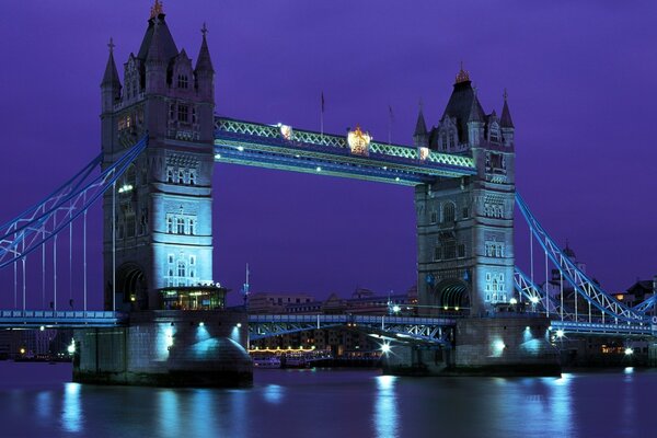 Night landscape of the old bridge