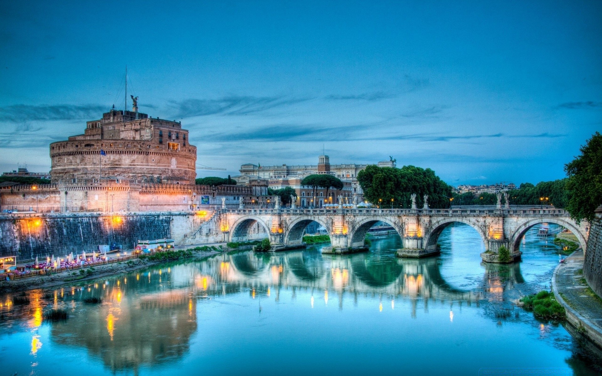 europa agua ciudad arquitectura viajes reflexión hogar ciudad cielo mar urbano turismo ciudad punto de referencia espectáculo río puente vacaciones