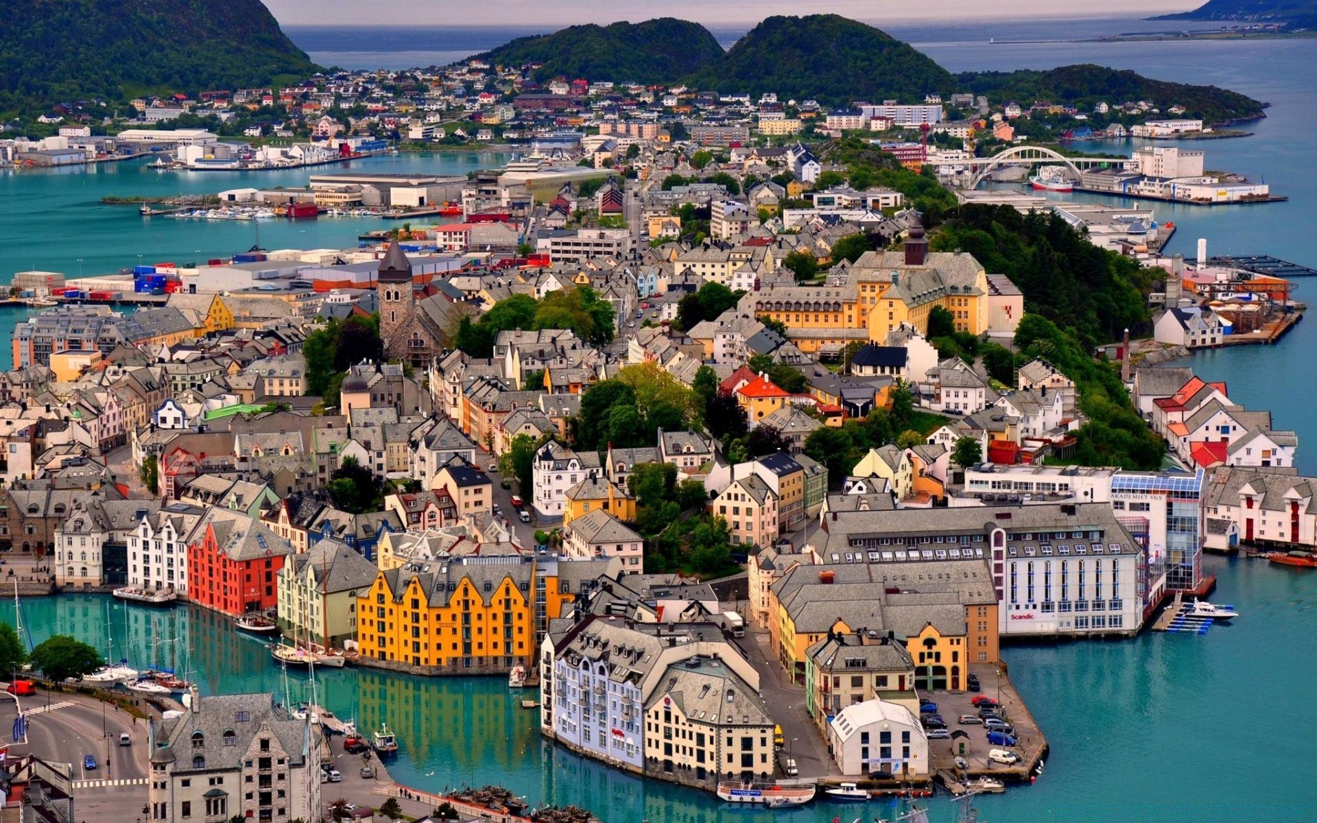 europa stadt stadt meer stadt meer hafen architektur anblick wasser reisen schiff panorama haus panorama tourismus hafen boot antenne kirche urlaub