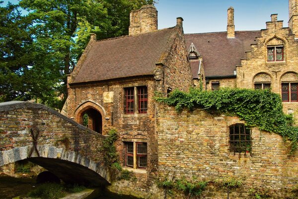 The old European house to which the bridge leads