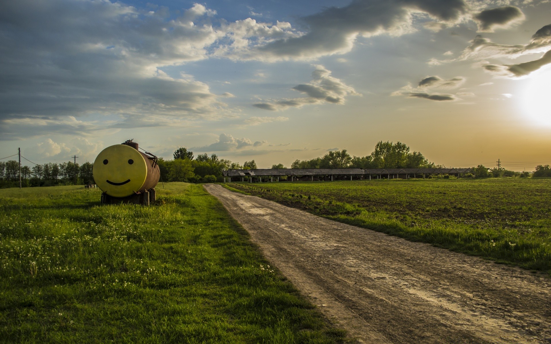 landschaft landschaft himmel landwirtschaft gras feld bauernhof straße sonnenuntergang baum im freien dämmerung natur bebautes land des ländlichen