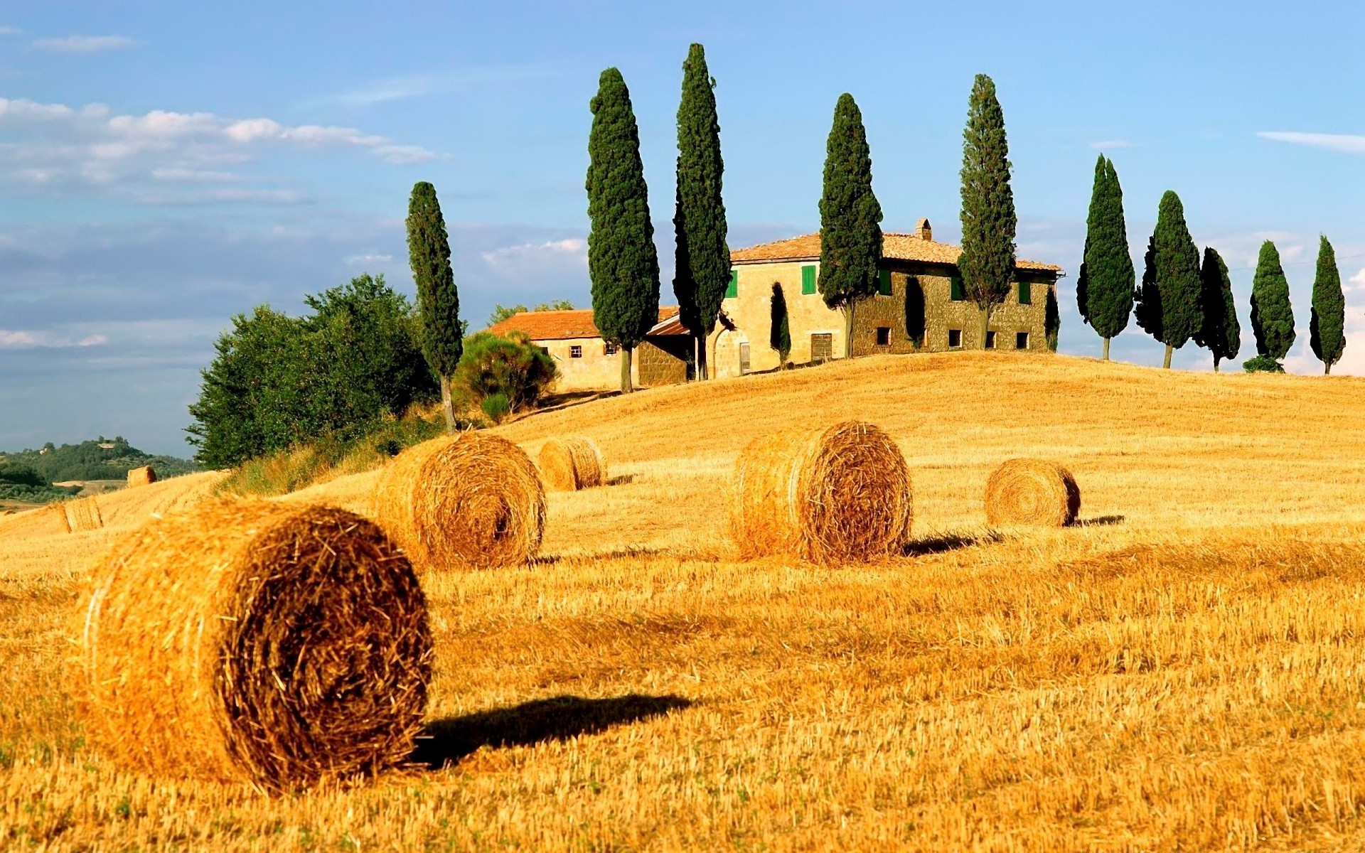 europa fieno paglia bale grano rurale agricoltura campagna pascolo raccolto fattoria campo fieno segale paese estate natura fiocchi cielo paesaggio