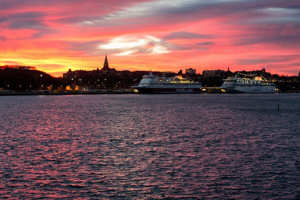 Quão incomum é o pôr do sol amanhecer e anoitecer