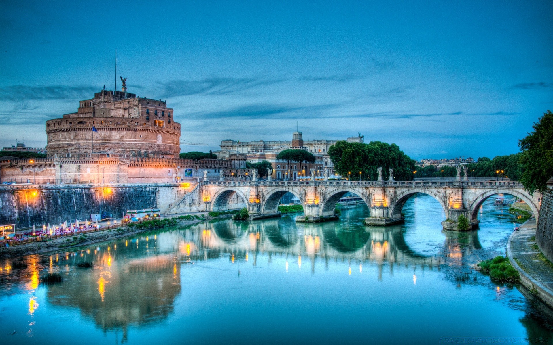 europa acqua città architettura viaggi casa riflessione cielo urbano città fiume punto di riferimento ponte turismo città spettacolo mare sera crepuscolo capitale