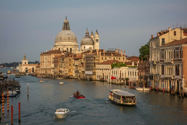 Viaje por Europa y hermosa arquitectura