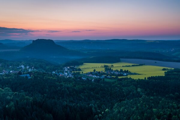 Reisen durch Europa. Seelandschaft