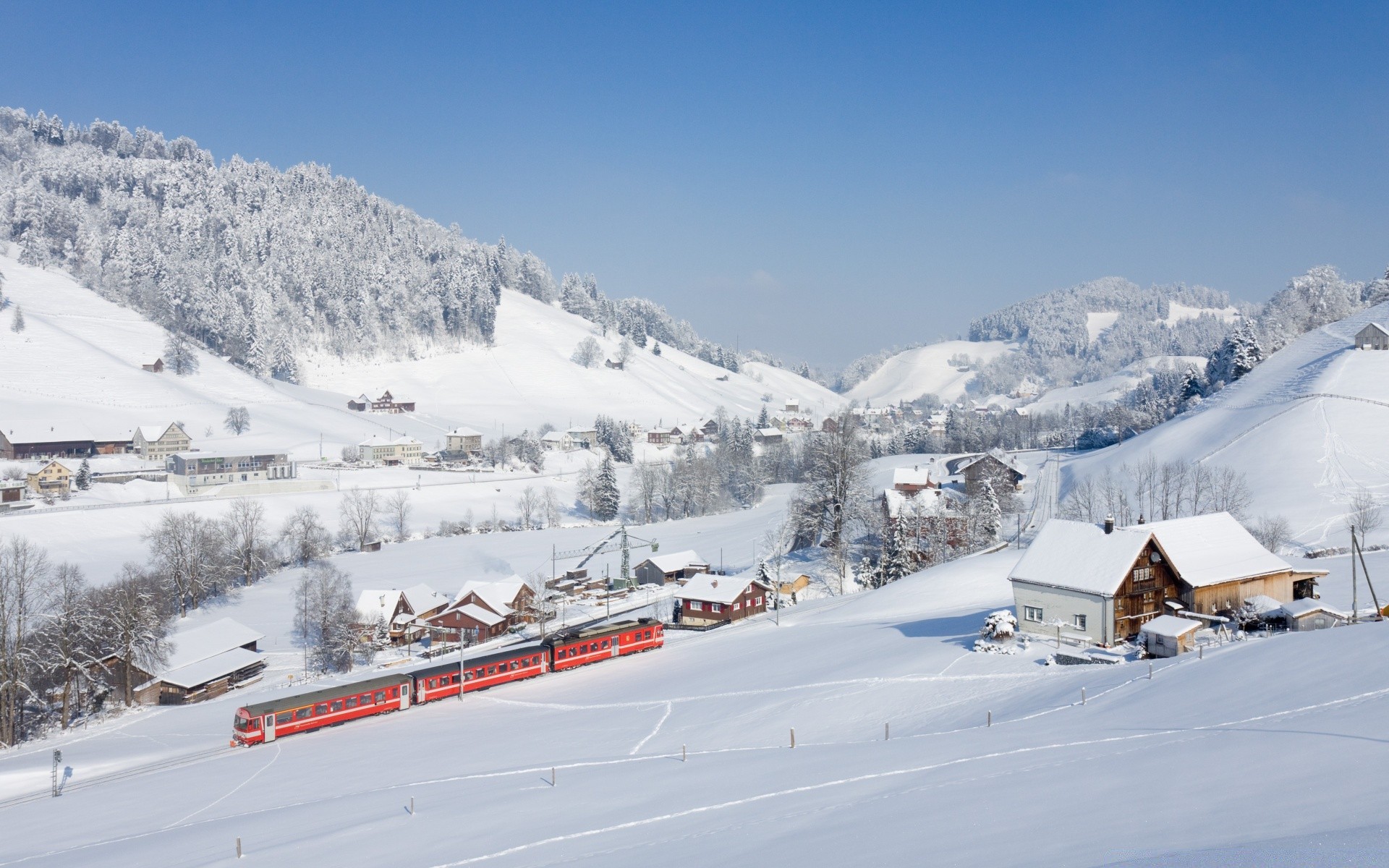 europa schnee berge winter resort kalt berggipfel verschneit track alpine eis skigebiet malerisch hügel sport landschaft chalet skifahrer gefroren hang panorama