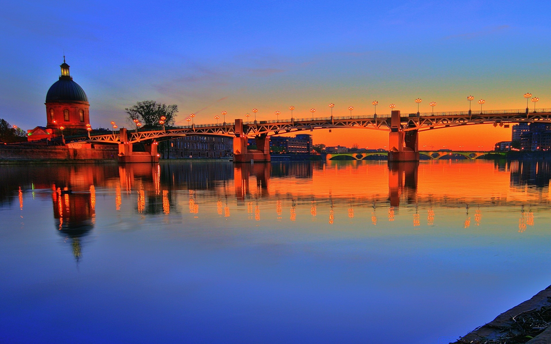 europe eau coucher de soleil réflexion bateau aube voyage jetée crépuscule rivière mer soir bateau pont ciel architecture lac ville système de transport navire