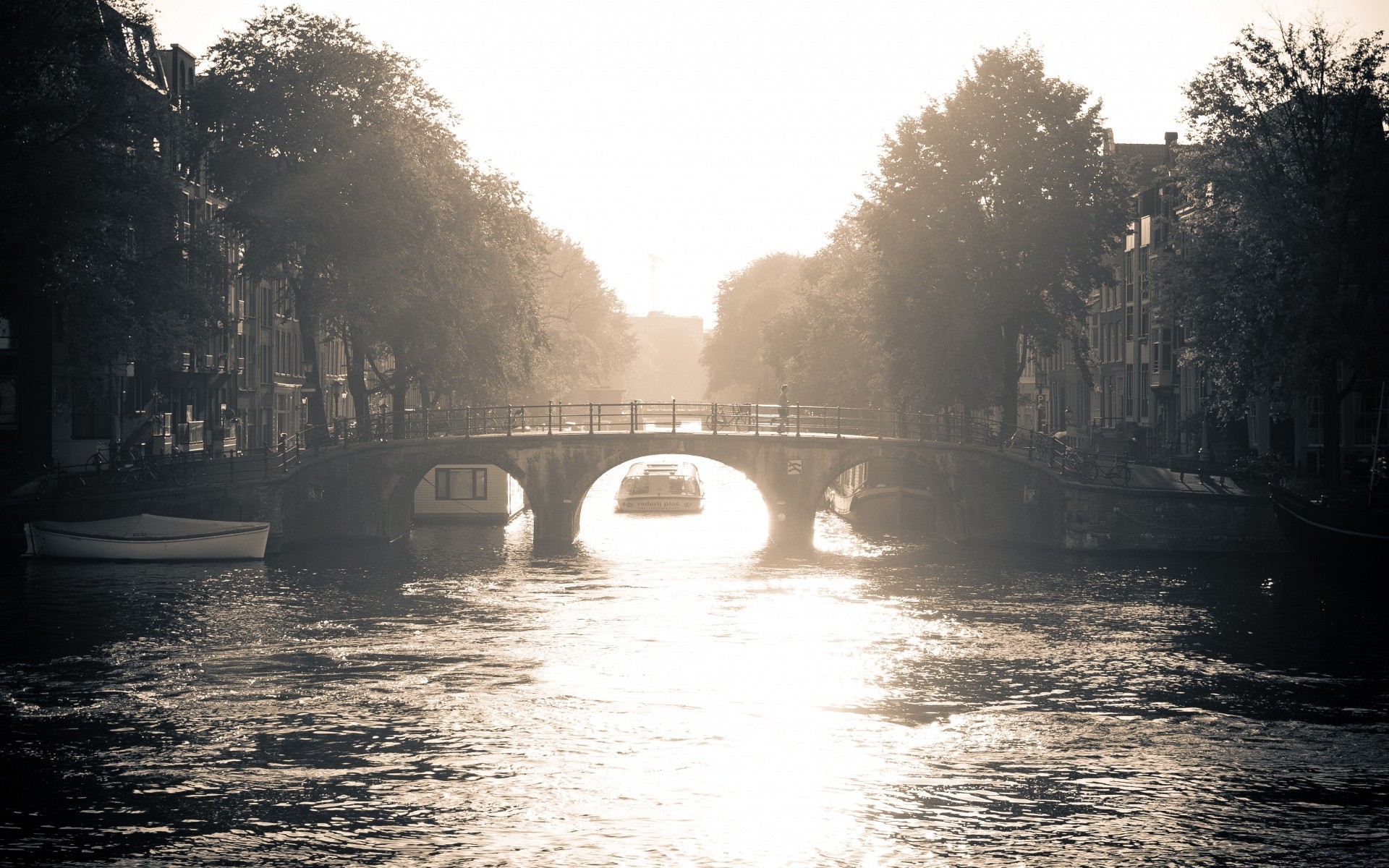 europa fluss brücke wasser baum stadt reflexion see landschaft reisen architektur licht park nebel haus