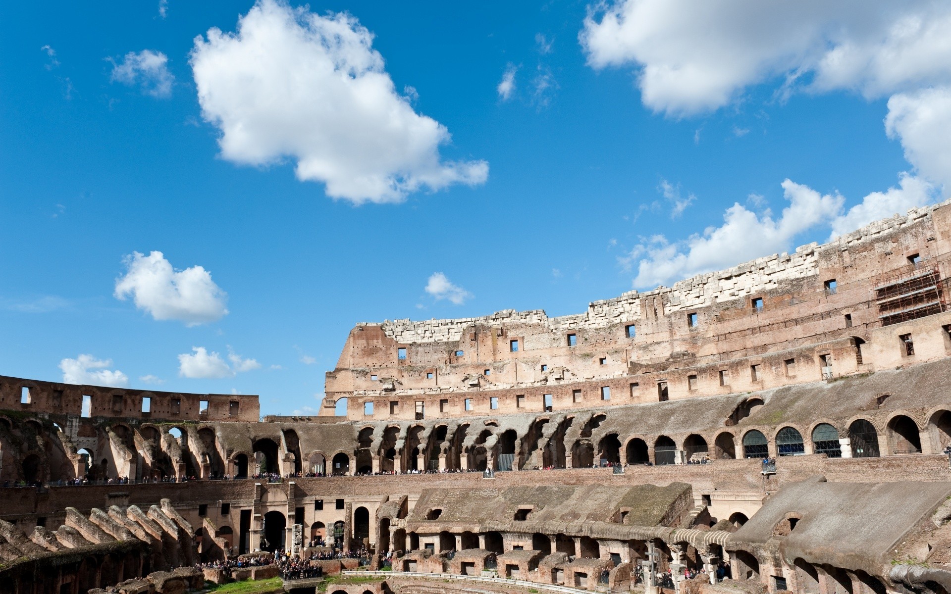 europe architecture travel amphitheater ancient stadium building old tourism outdoors city sky monument colosseum landmark religion