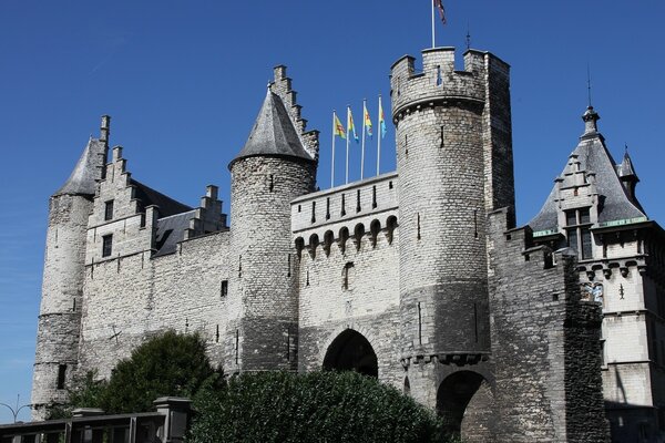 Historisches Schloss im gotischen Stil