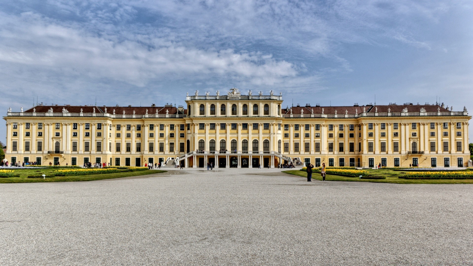 europa architettura casa città viaggi vecchio castello casa urbano cielo all aperto piazza facciata punto di riferimento esterno turismo antico residenza spettacolo città