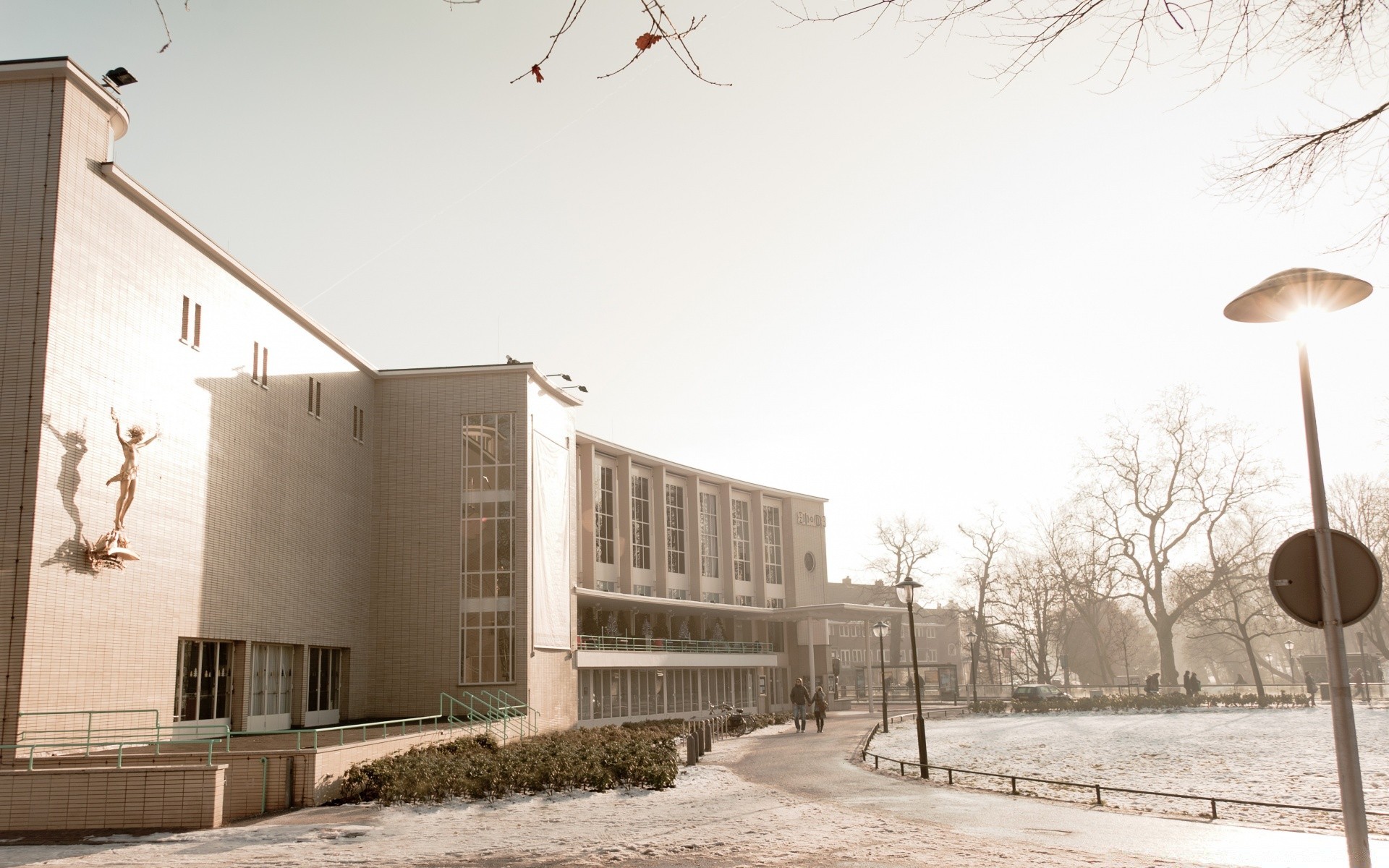 europa luce del giorno architettura all aperto casa casa adulto casa da solo