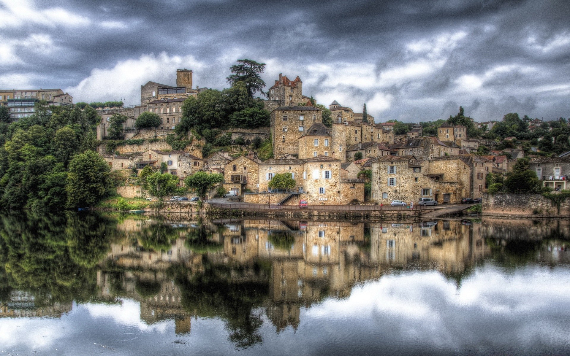 europa architektur wasser fluss reisen im freien stadt haus schloss himmel alt landschaft reflexion tourismus malerisch stadt antike natur