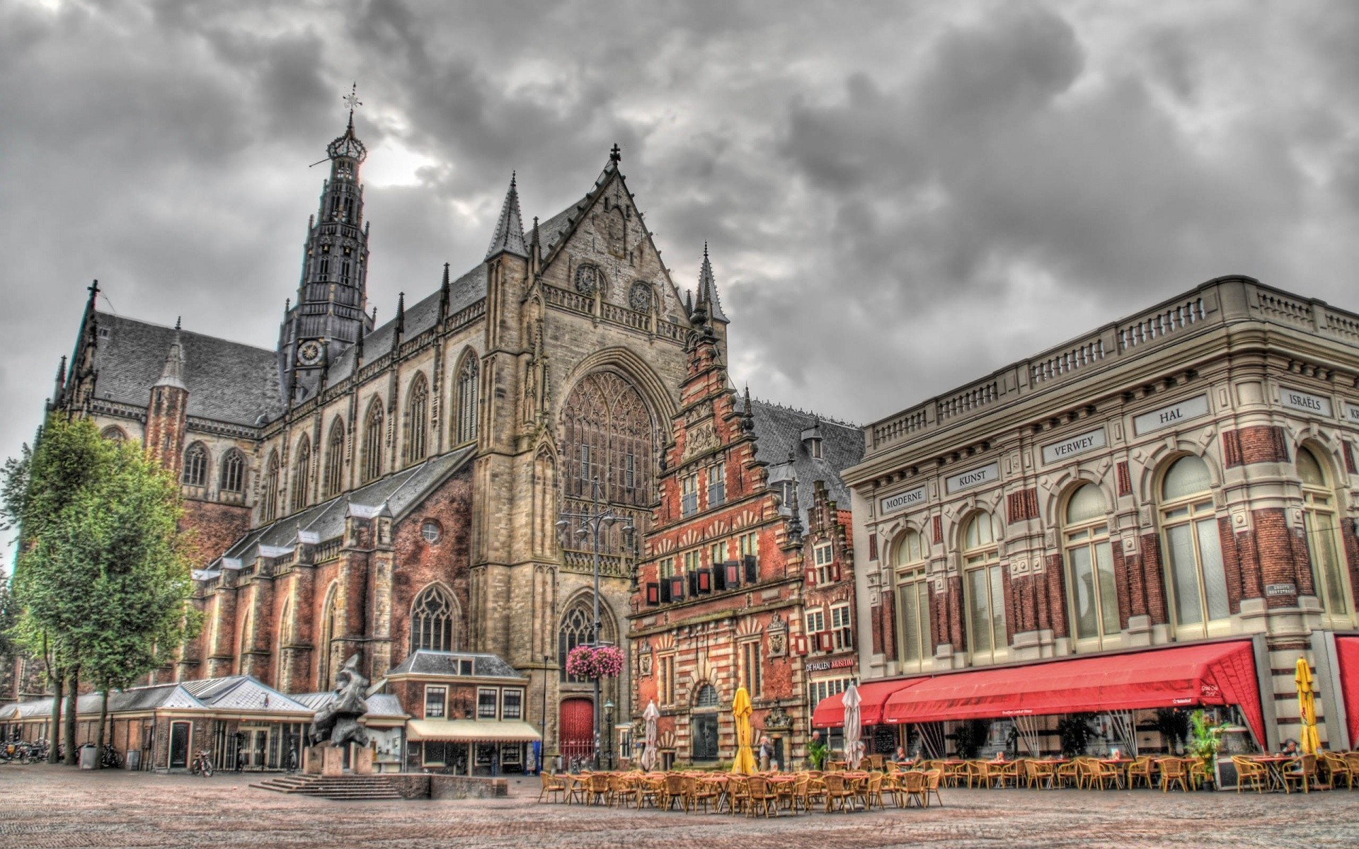 europa arquitetura casa viajar cidade velho turismo céu ponto de interesse igreja histórico cidade antigo catedral exterior exterior monumento fachada torre vintage famoso