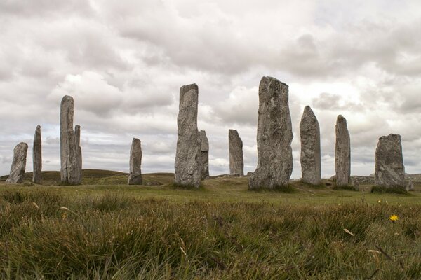 Grandes pedras europeias no campo