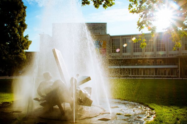 Beautiful fountain on an autumn morning