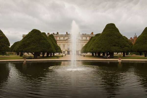 A fountain on a lake somewhere in Europe