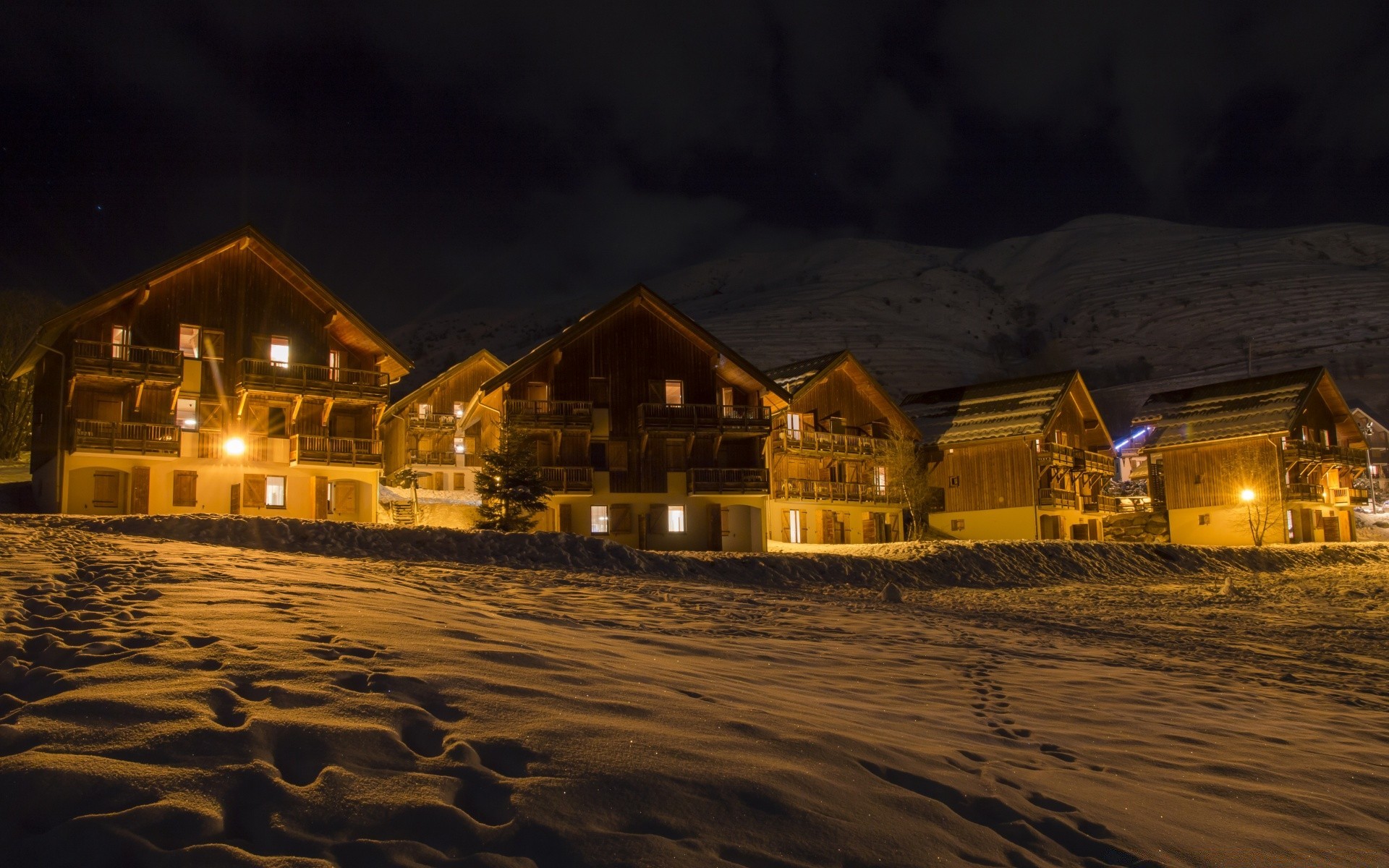 europa acqua casa casa casa inverno luce tramonto viaggi alba neve architettura sera all aperto paesaggio lago