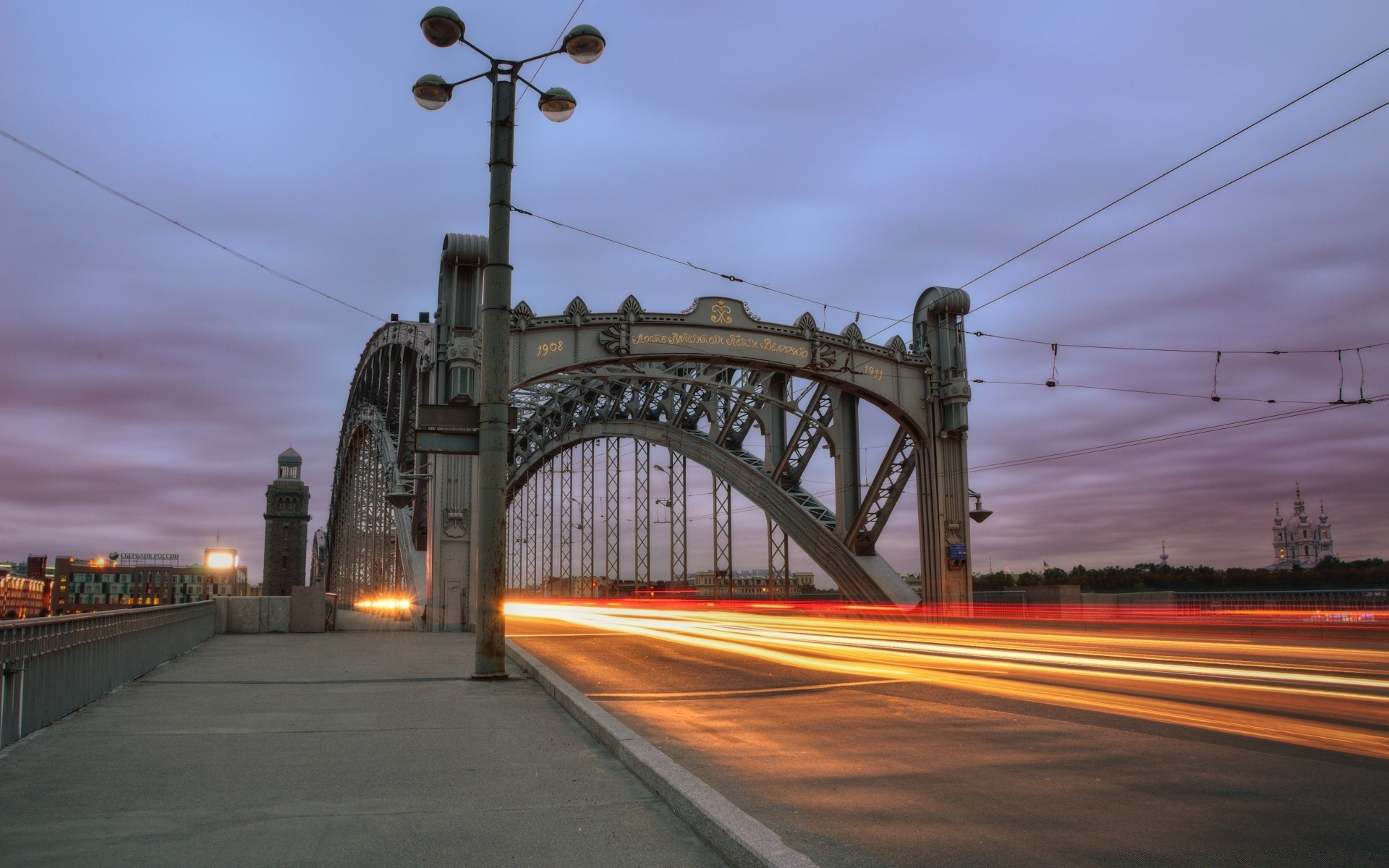 europa strada sistema di trasporto ponte viaggi traffico autostrada strada sfocatura cielo architettura città auto crepuscolo urbano sera casa auto connessione luce