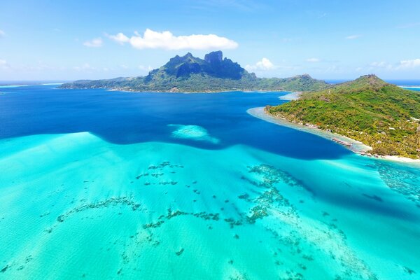 Hermoso paisaje tropical azul